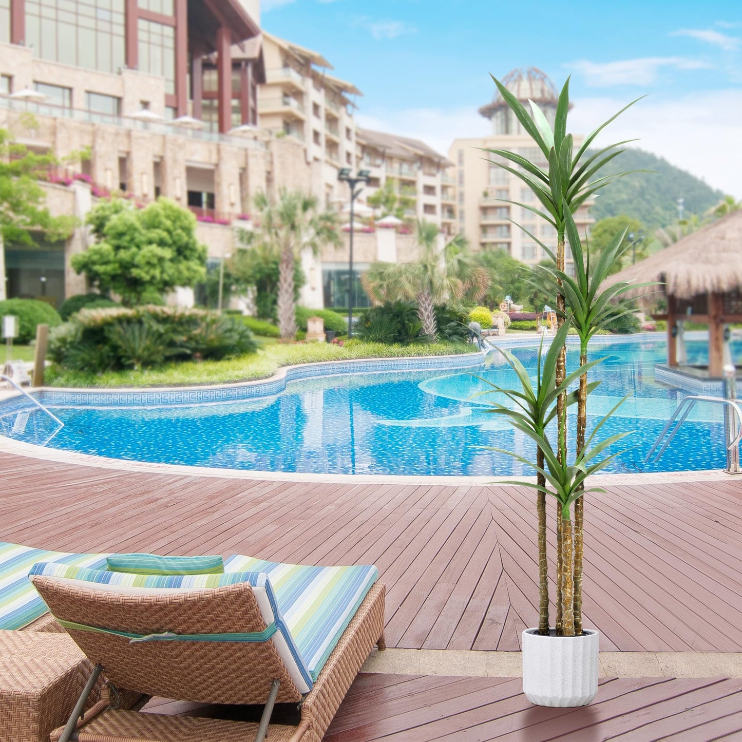 Anyact Artificial Tree Faux Agave, Plastic Pot Fake Tree for Home Decor Indoor or Outdoor Office Decoration Housewarming Gift