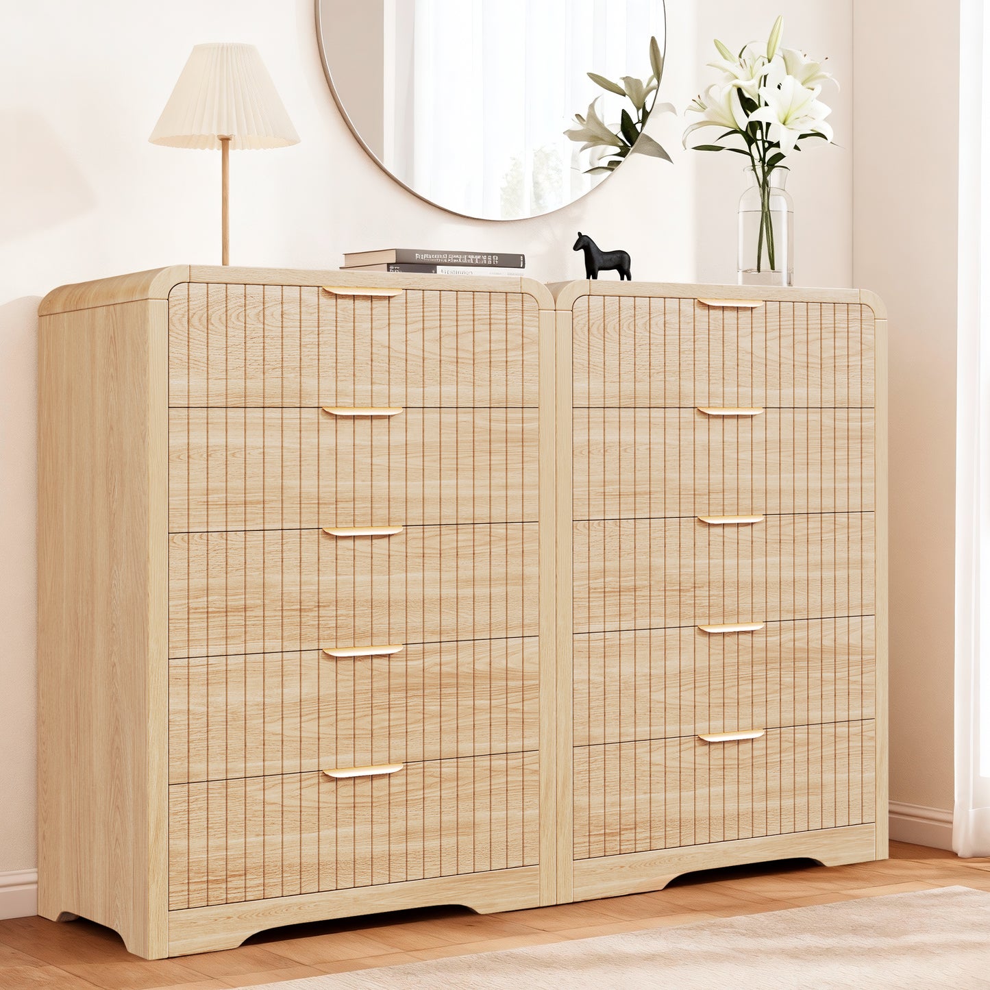 Hijob Fluted 5 Drawers Dresser for Bedroom, 42" Tall Dressers with Metal Handle w/Curved Profile Design, Wood Mid Century Vertical Dresser w/Natural Texture for Bedroom, Living Room, Natural Oak